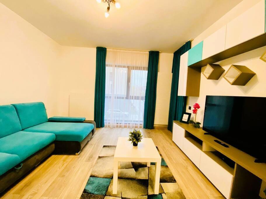 Blue Plaza Studio Apartment Bucharest Exterior photo